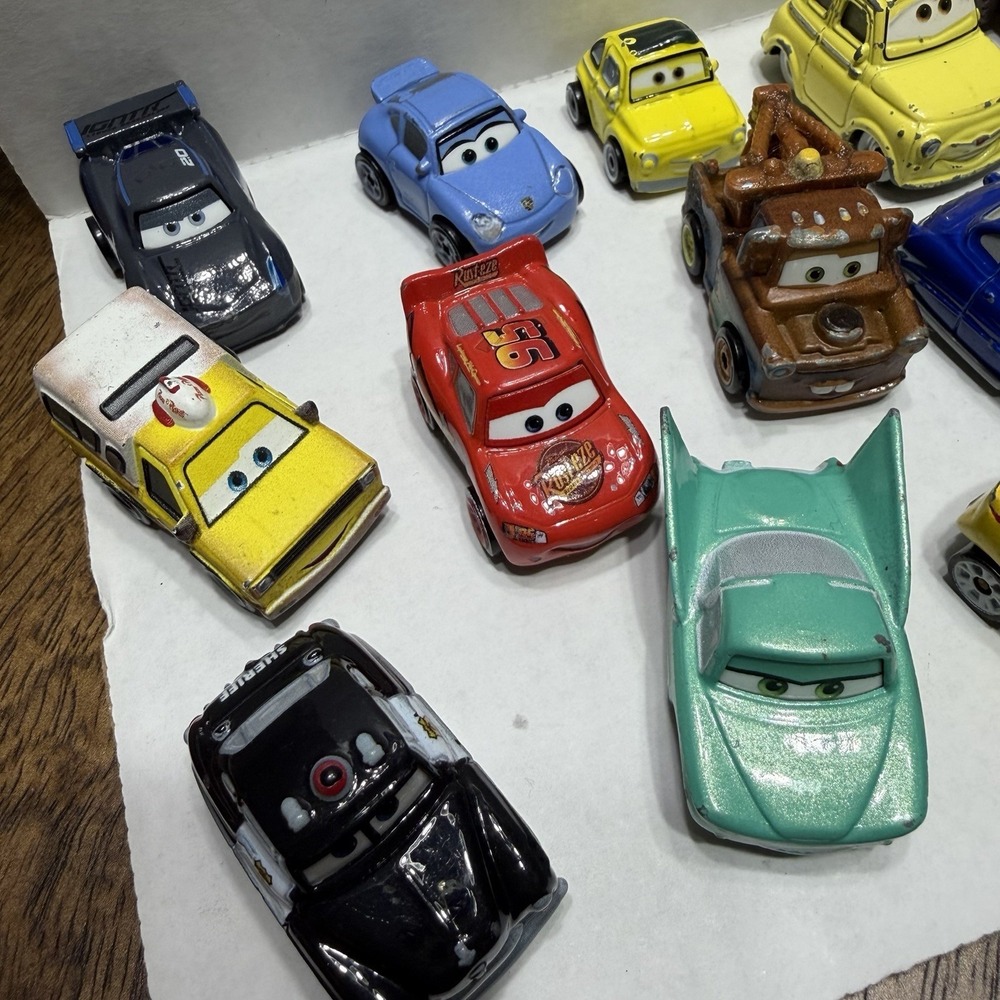 Disney Cars Mini Die Cast Racer Lot 29 Cars - Picture 7 of 16